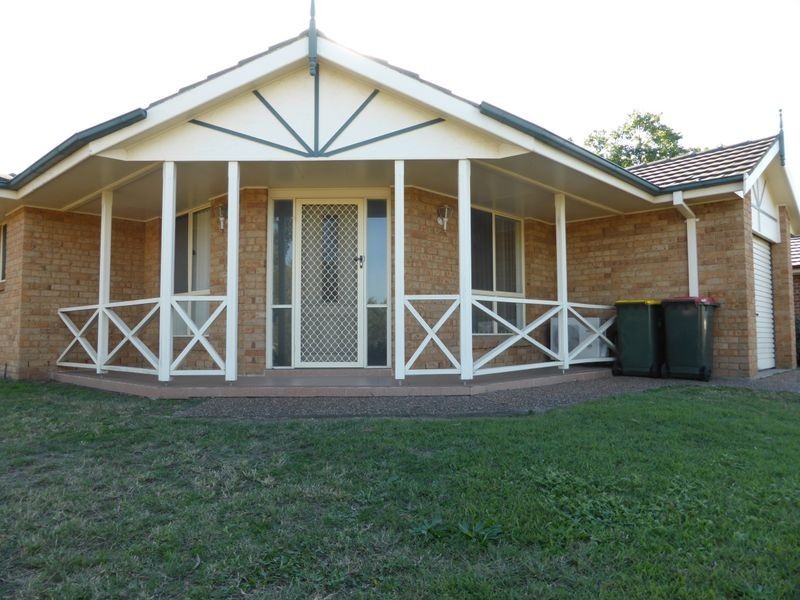 3/140 Gardner Circuit, Singleton NSW 2330