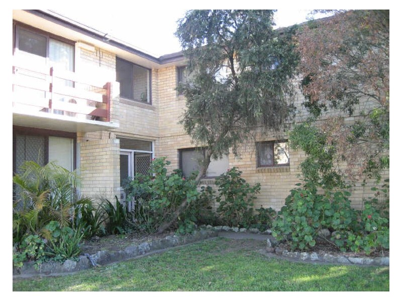 10/23 Mitchell Avenue, Singleton NSW 2330