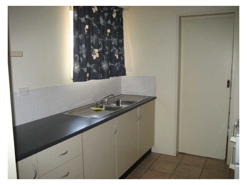 10/23 Mitchell Avenue, Singleton NSW 2330