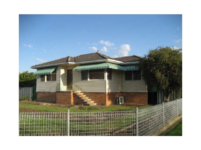 83 Castlereagh Street, Singleton NSW 2330
