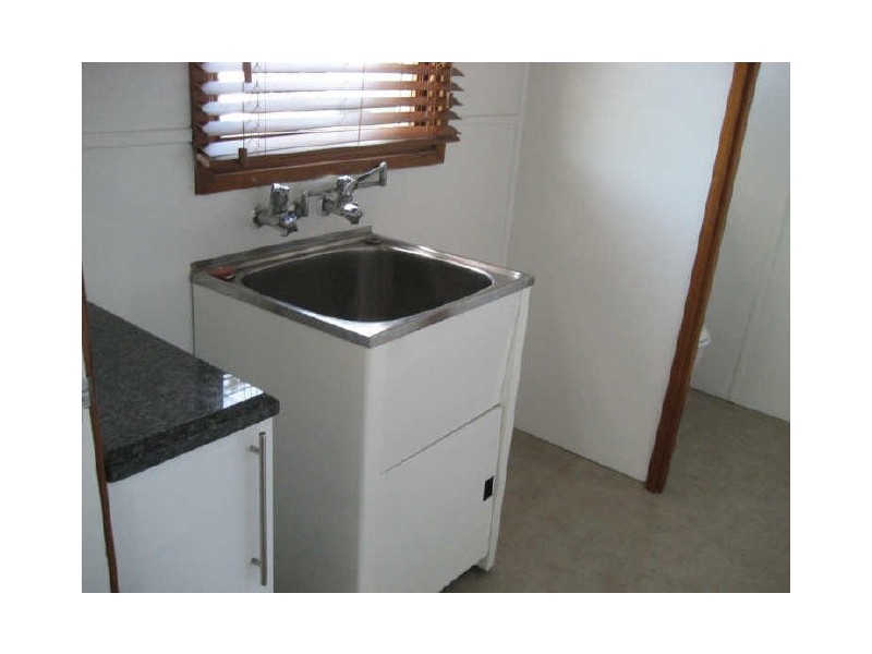 83 Castlereagh Street, Singleton NSW 2330