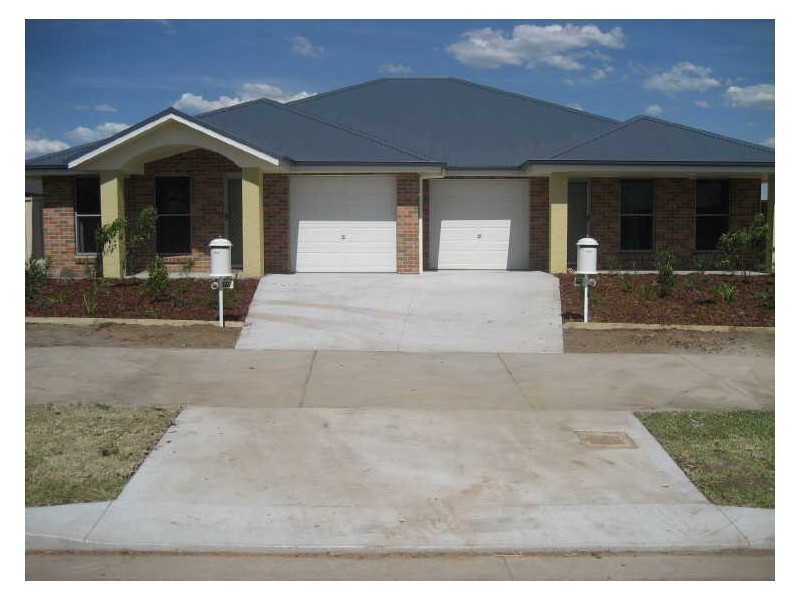 1/72 Wattle Ponds Road, Singleton NSW 2330