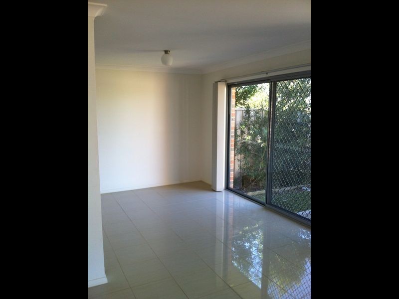 2/72 Wattle Ponds Road, Singleton NSW 2330