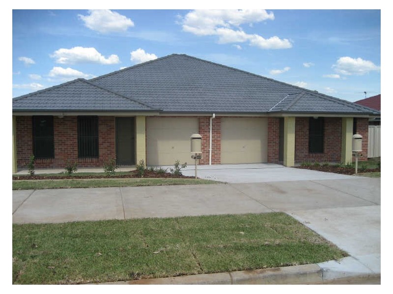 1/80 Wattle Ponds Road, Singleton NSW 2330