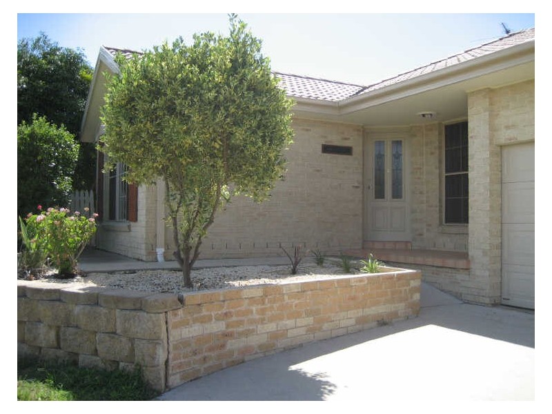 63 Acacia Crt, Singleton NSW 2330