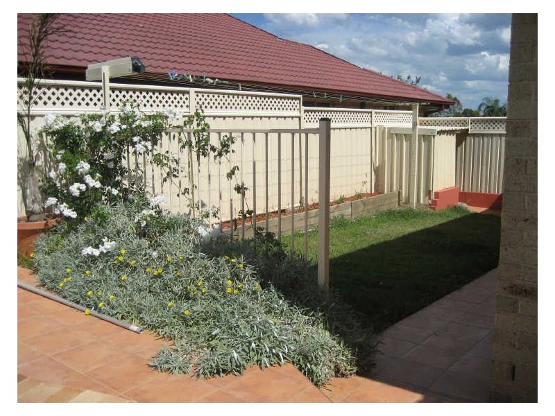 63 Acacia Crt, Singleton NSW 2330