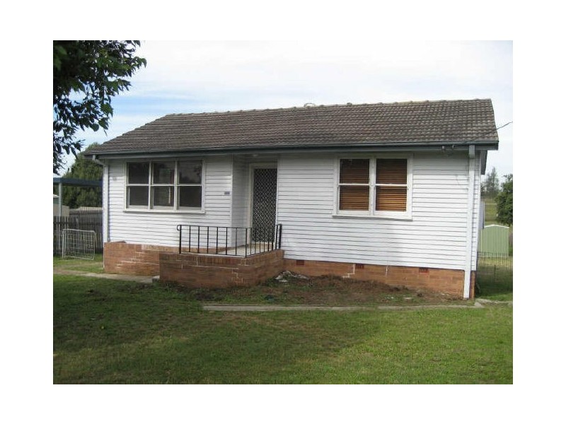 44 White Avenue, Singleton NSW 2330