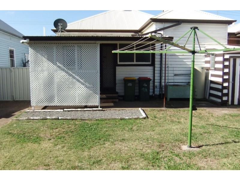 13 Kelso Street, Singleton NSW 2330