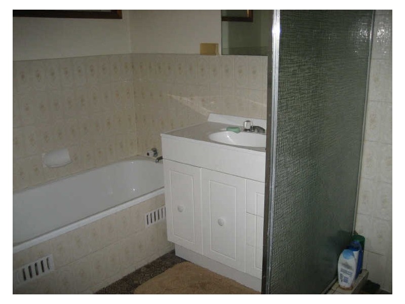 8/2 Grainger Crescent, Singleton NSW 2330