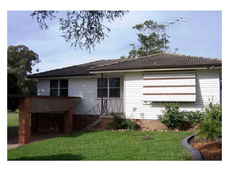 34 White Avenue, Singleton NSW 2330