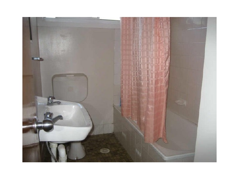 42 White Ave, Singleton NSW 2330