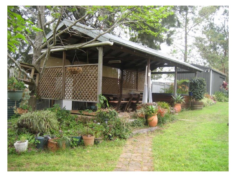 33 Branxton Street, Greta NSW 2334