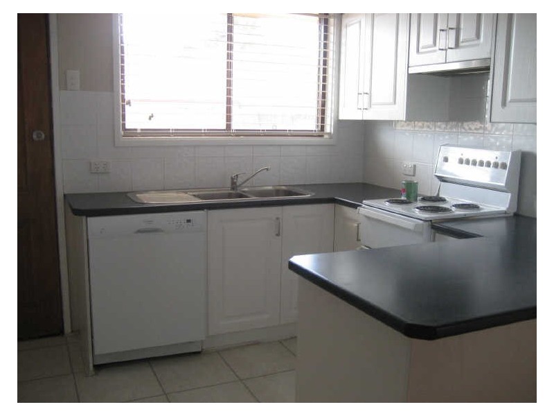 2 Fontana Way, Singleton NSW 2330