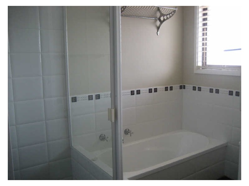 2 Fontana Way, Singleton NSW 2330