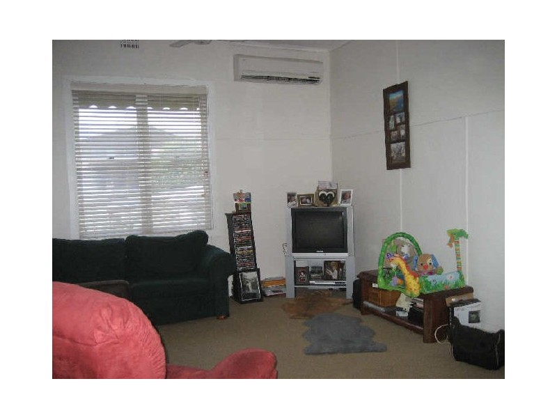 12 Fredrick Street, Singleton NSW 2330