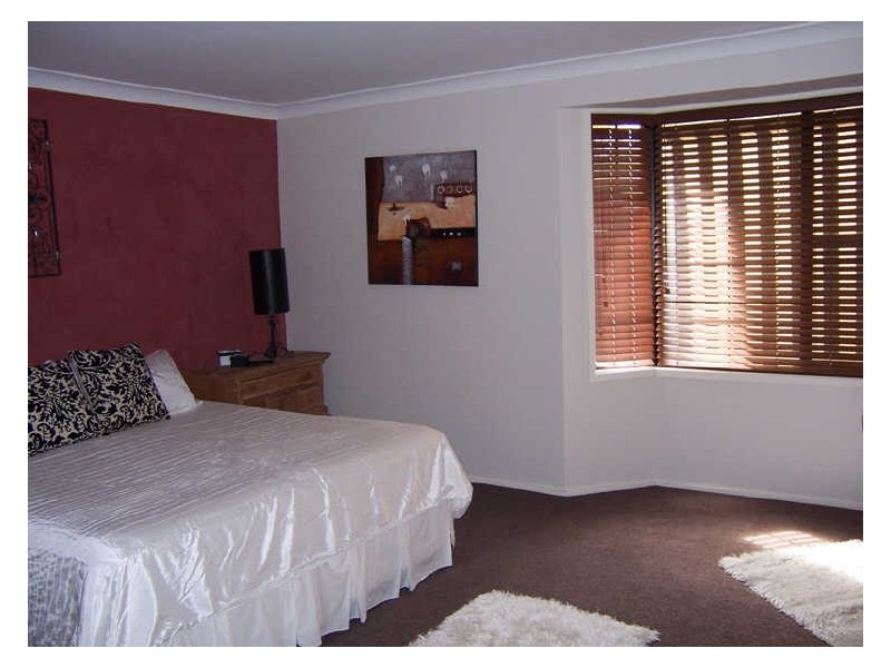 22 Bell Street, Greta NSW 2334