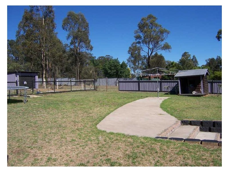 22 Bell Street, Greta NSW 2334