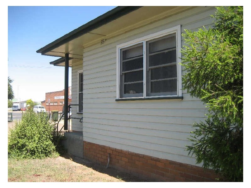 1/30 John Street, Singleton NSW 2330