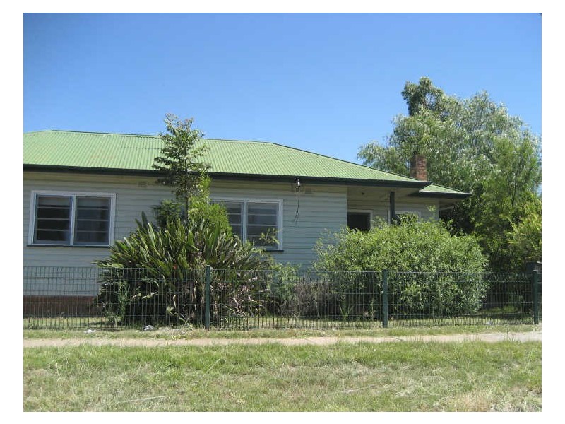 2/30 John Street, Singleton NSW 2330