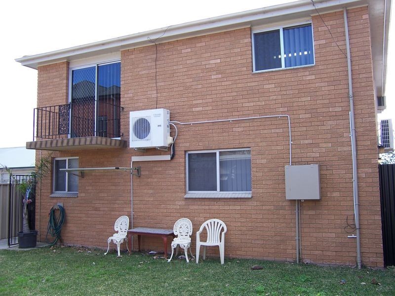 96 John St, Singleton NSW 2330