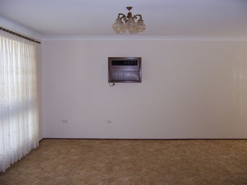 94 Blaxland Ave, Singleton NSW 2330