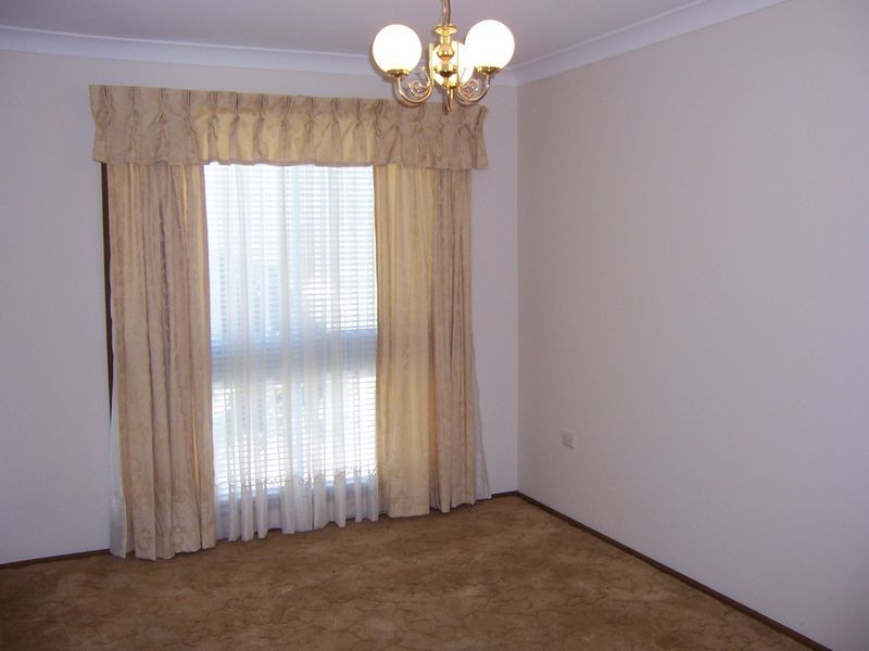 94 Blaxland Ave, Singleton NSW 2330