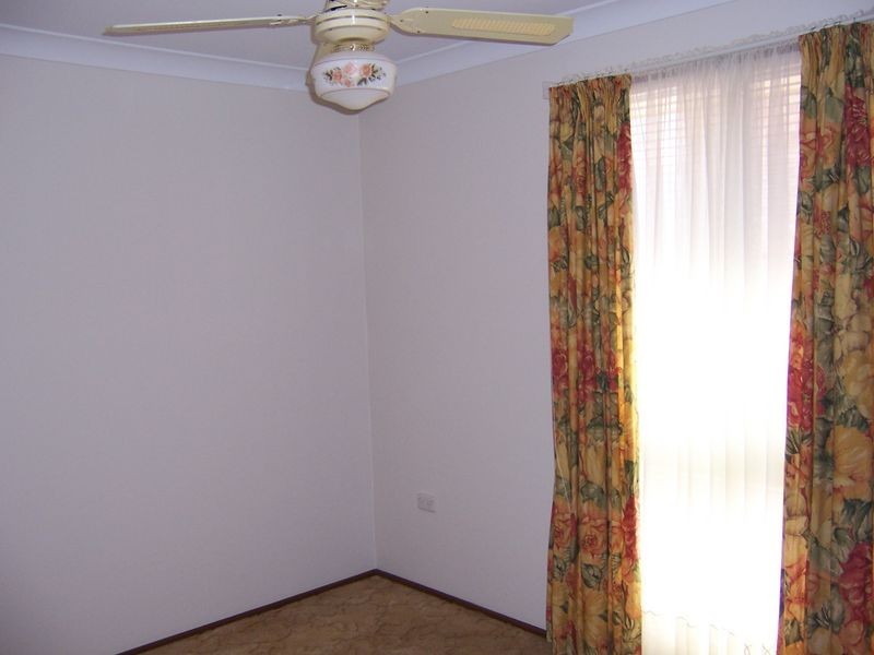 94 Blaxland Ave, Singleton NSW 2330