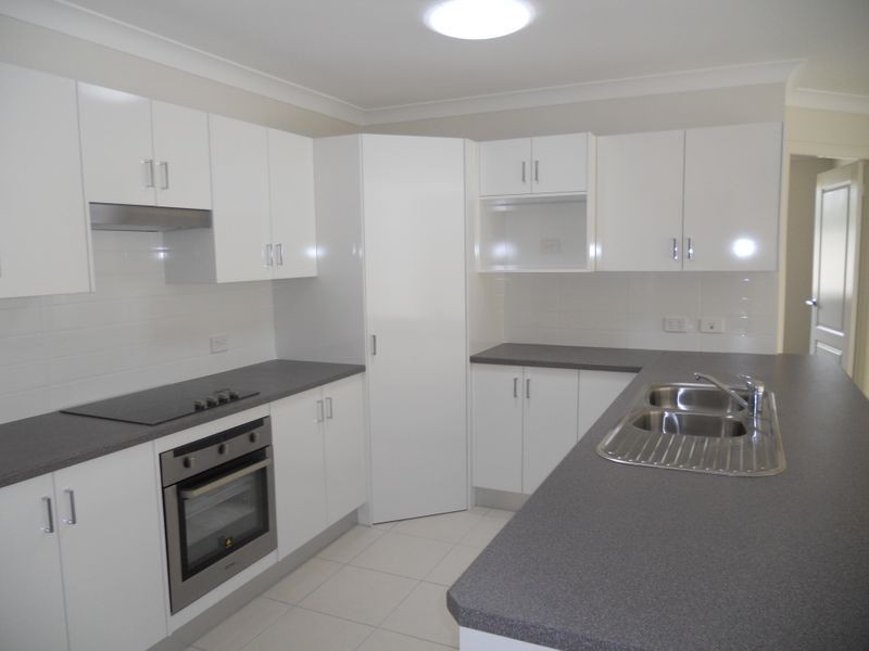 2/3 Allen Court, Singleton NSW 2330