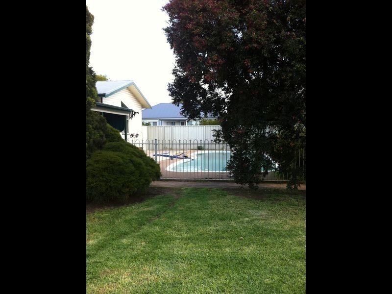7 Kent Street, Singleton NSW 2330