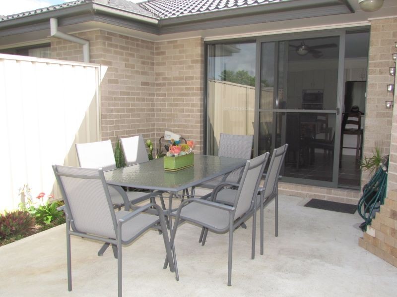 1/67 Casey Drive, Singleton NSW 2330