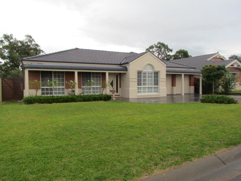 28 Wilkinson Boulevarde, Singleton NSW 2330