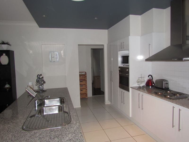 28 Wilkinson Boulevarde, Singleton NSW 2330