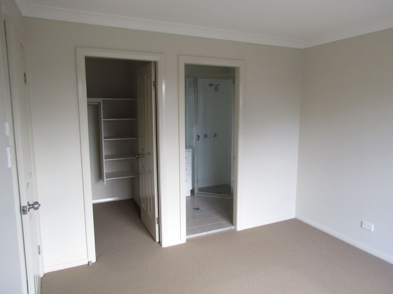 2/2 Bowden Street, Singleton NSW 2330