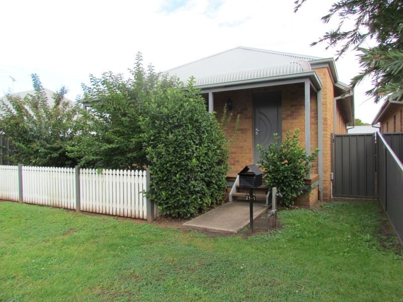 1/21 Pitt Street, Singleton NSW 2330