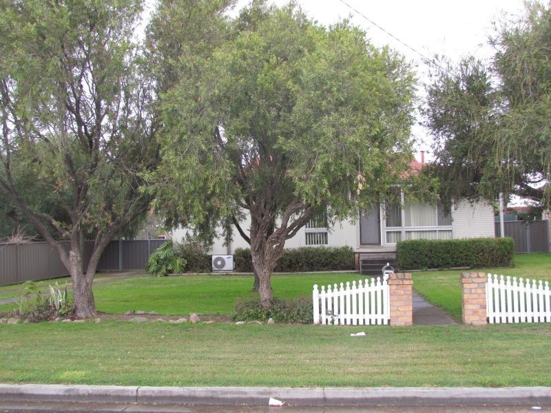 13 Dalton Avenue, Singleton NSW 2330