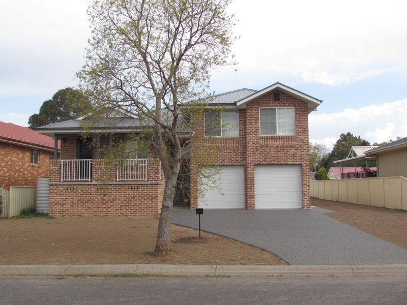 26 Bowden Street, Singleton NSW 2330