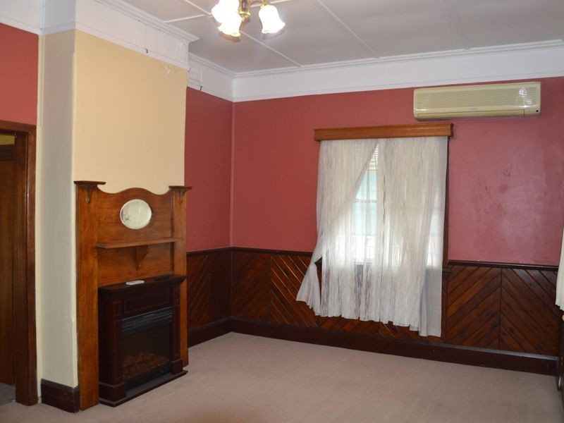 10 Harriett Street, Singleton NSW 2330