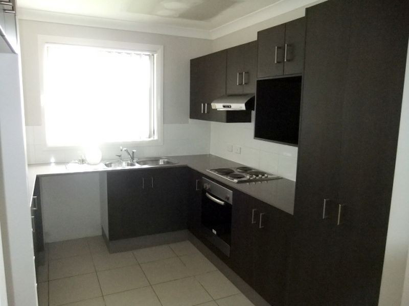 1/5 Drury Close, Singleton NSW 2330