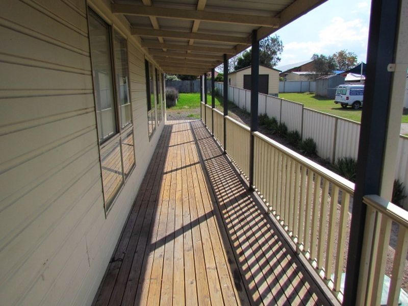 28 Little Park Street, Greta NSW 2334