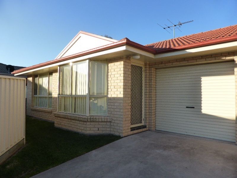 2/39 Nelson Drive, Singleton NSW 2330