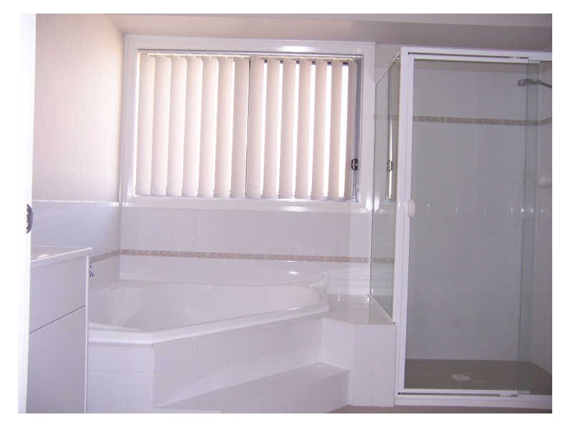 20 Sinclair Avenue, Singleton NSW 2330