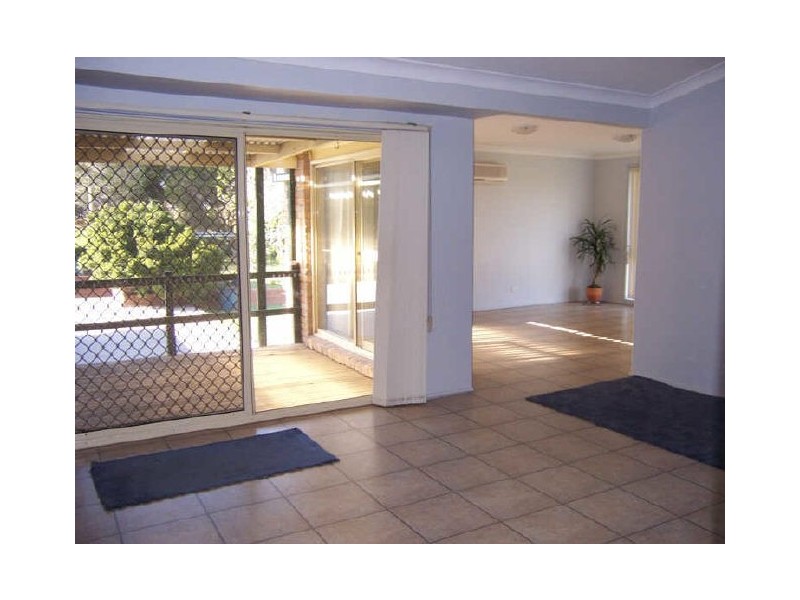 1 Parkview Crescent, Singleton NSW 2330