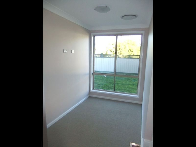 59 High Street, Singleton NSW 2330