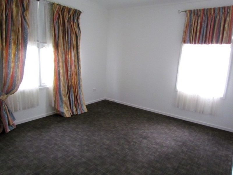 7 Kent Street, Singleton NSW 2330