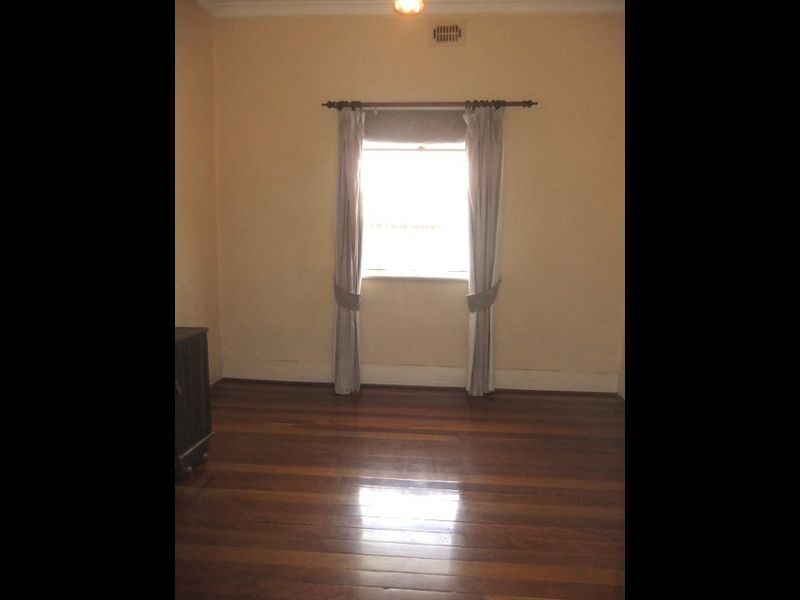 15 North Street, Greta NSW 2334