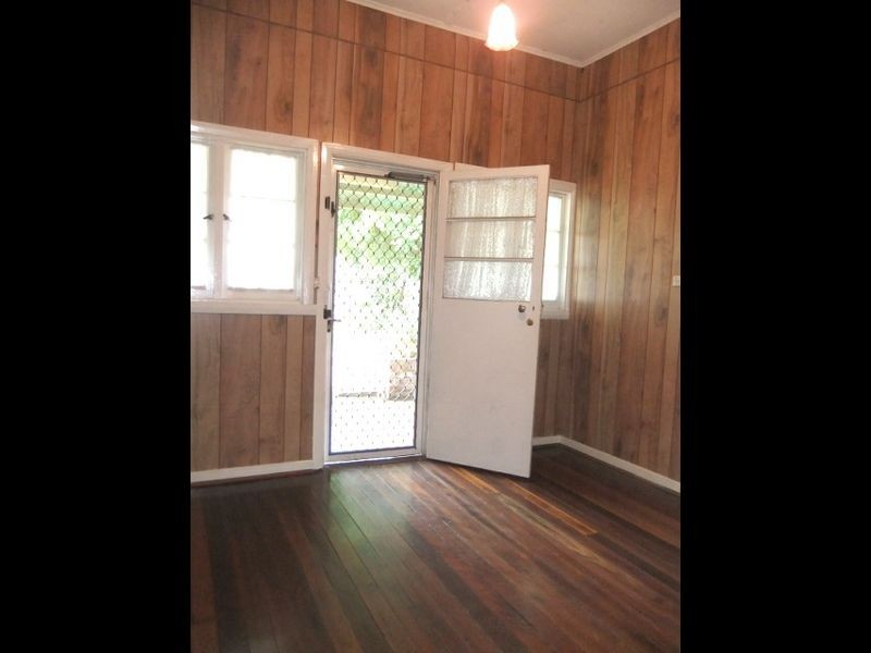 15 North Street, Greta NSW 2334