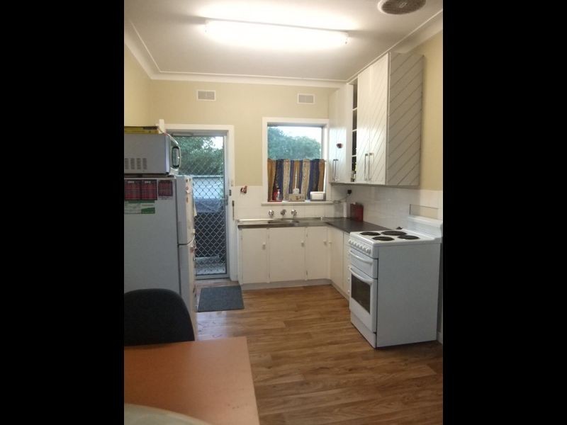 3/10 Dalton Avenue, Singleton NSW 2330