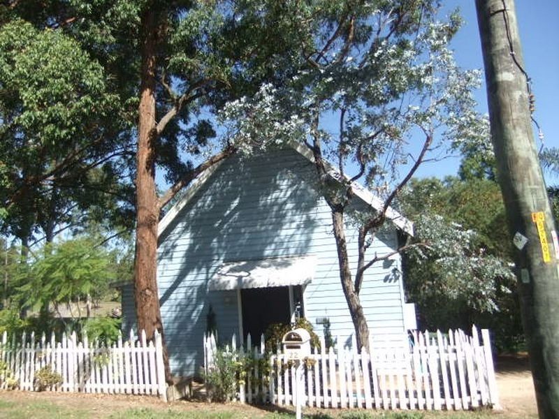 22 Rothbury Street, North Rothbury NSW 2335