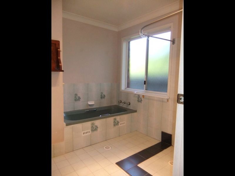 7 Boonal Street, Singleton NSW 2330