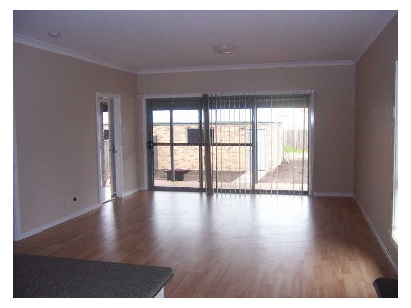 2/21 Pitt Street, Singleton NSW 2330